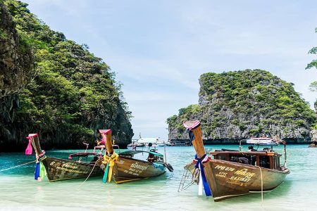 Phuket Holiday Package Deal (4N Phuket) // TSP 052